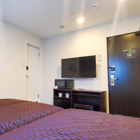 HOTEL LiVEMAX Yokohama Stadium Mae Eksteriør billede